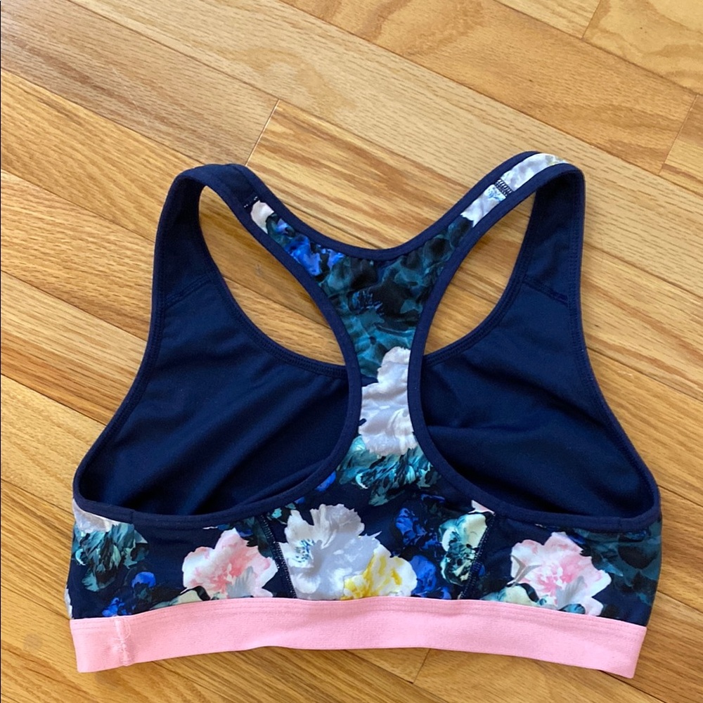 Floral Sports Bra and Leggings Set Old Navy - Picture 6 of 8
